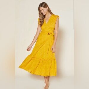 Outerknown Kahlo Wrap Dress Yellow Eyelet Fabric Size Medium Excellent Condition
